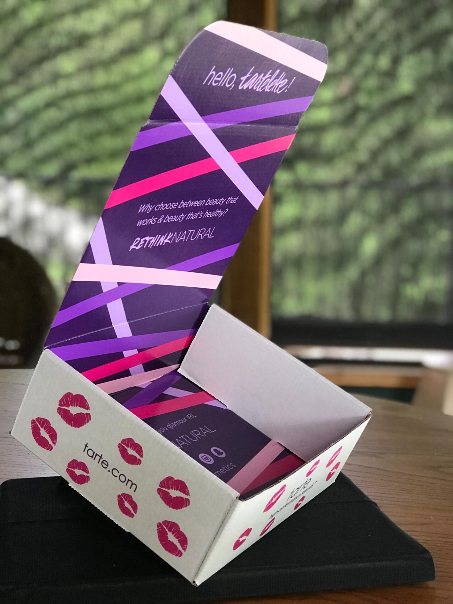 Retail Packaging Mailer for Tarte